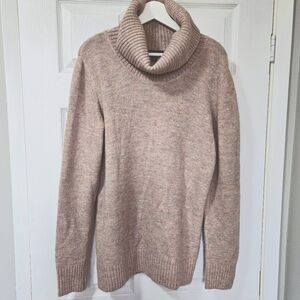 Turtleneck sweater size XL le Chateau mariled gray and pink super soft sweater